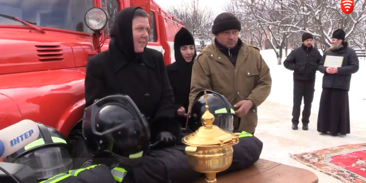 В Україні з’явилась перша команда черниць-рятувальниць