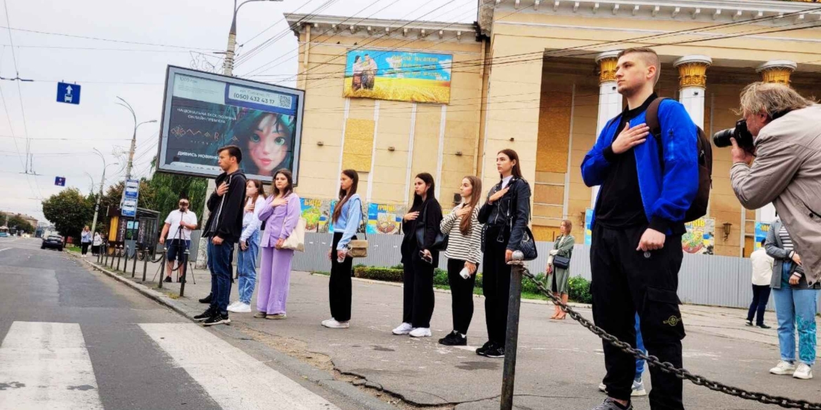 Верховна Рада законодавчо закріпила загальнонаціональну хвилину мовчання