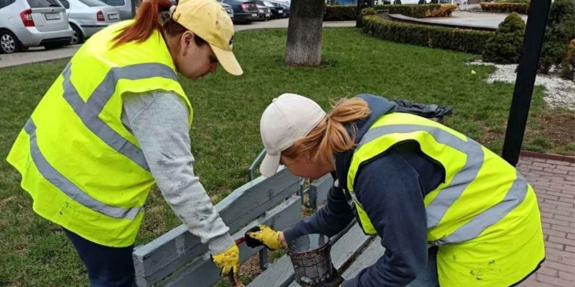 Весняне оновлення Вінниці понад 300 нових дерев та свіжа фарба на об'єктах благоустрою
