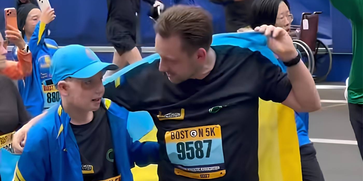 Від трагедії у Вінниці до фінішу в Бостоні незламний Ромчик Олексів пробіг марафон заради порятунку дітей