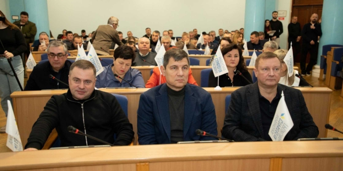 Відбулося засідання 75 сесії Вінницької облради - депутати розглянули 19 питань