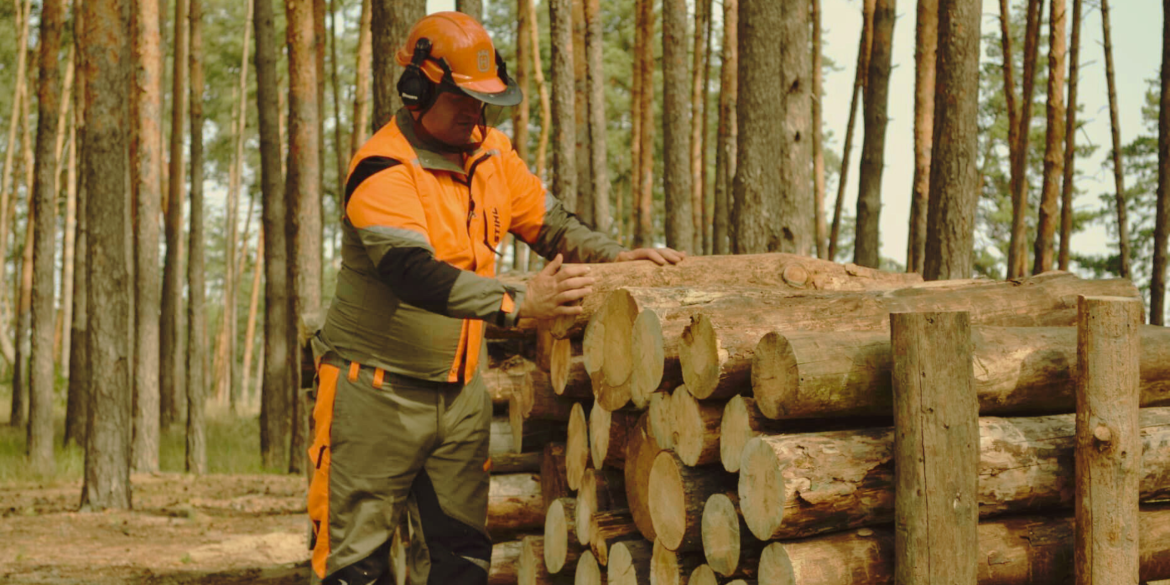 Вінничани придбали майже 105 тис. кубометрів дров на зиму