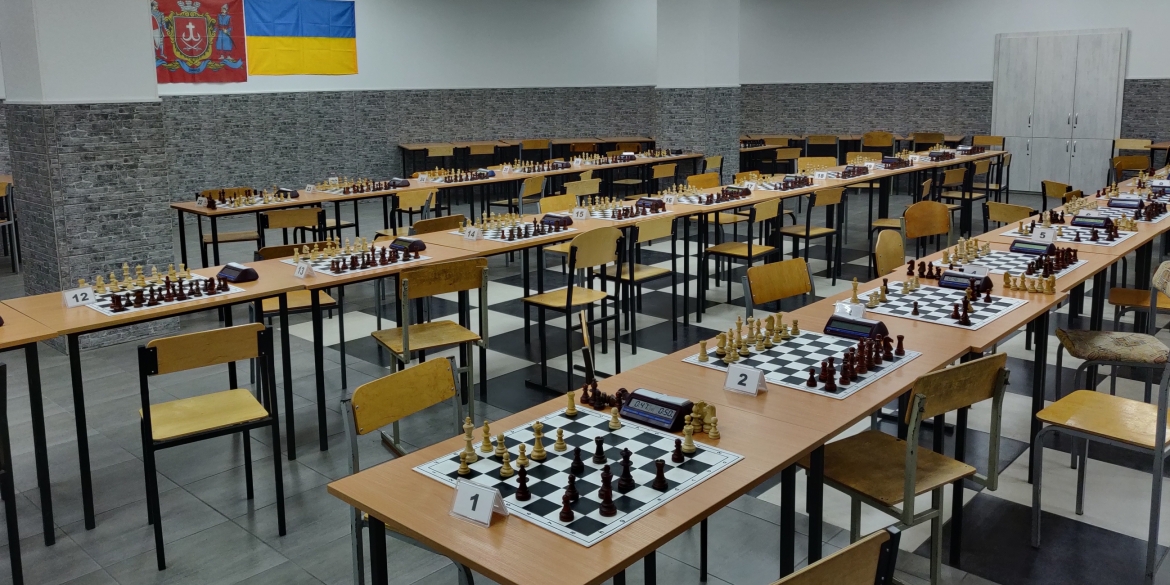 Вінницька школа оголошує набір на безкоштовне навчання з шахів та шашок