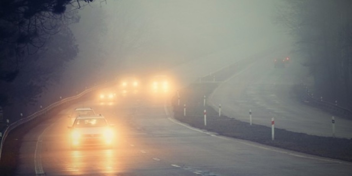 Вінницькі автомобільні шляхи на дві доби оповив туман