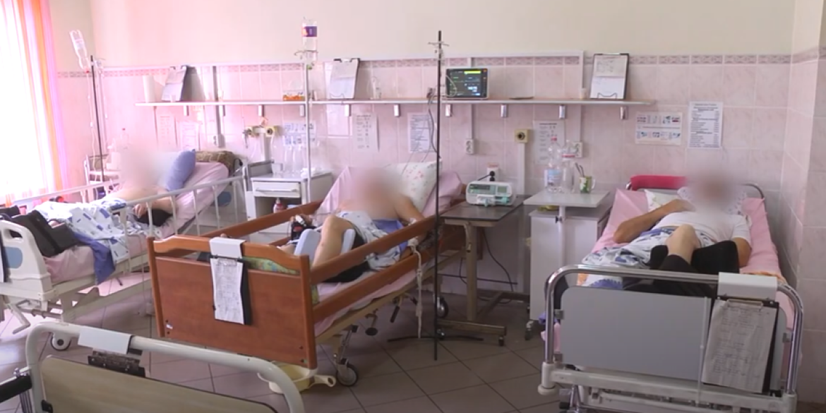 Вінницькі лікарні отримали ліжка і обладнання з Німеччини