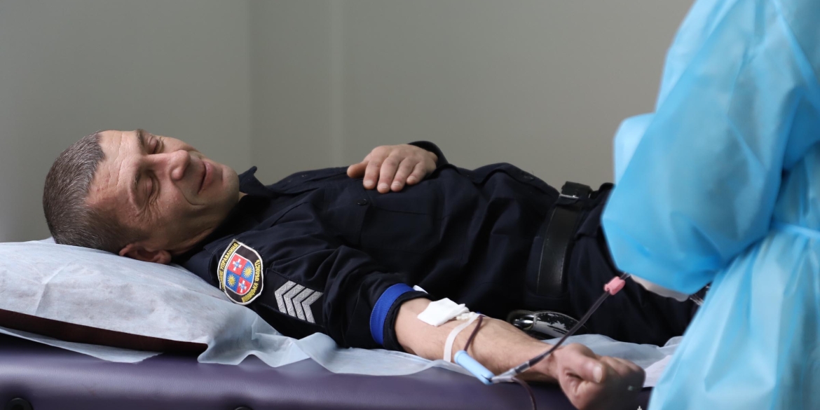 Вінницькі поліцейські черговий раз поповнили банк крові