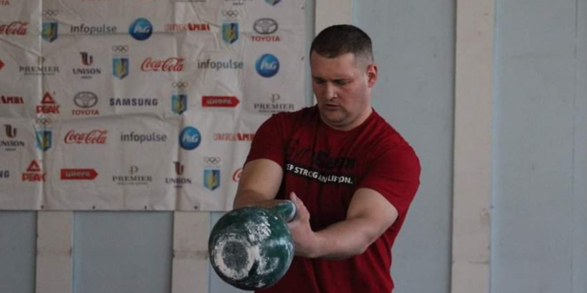 Вінницький поліцейський виборов бронзу на чемпіонаті з гирьового спорту
