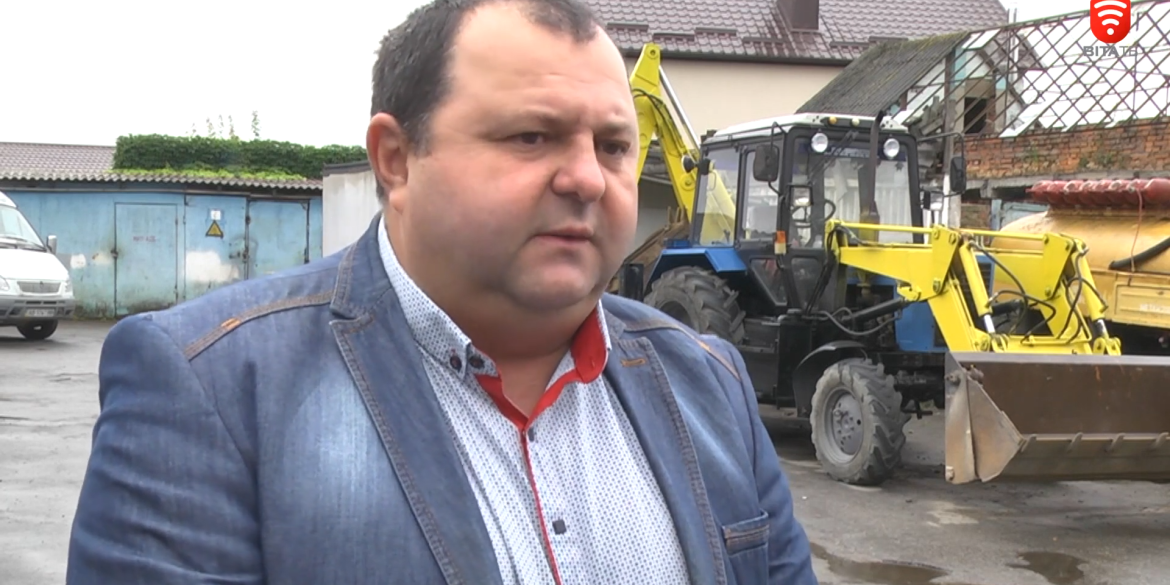 Вінниця передала Сумській області екскаватор для розбору завалів від рашистських атак
