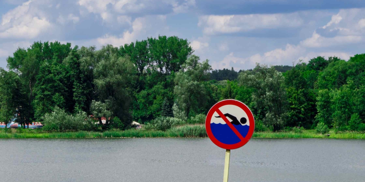 Вінничанам радять утриматись від купання у міських водоймах через кишкову паличку