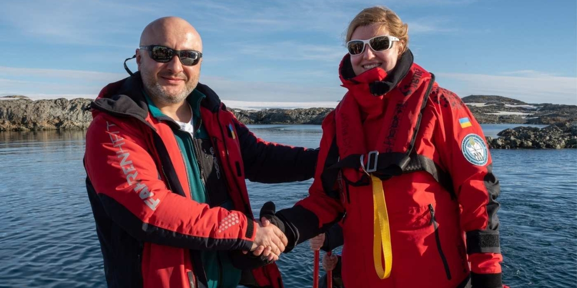 Вінничани у складі нової експедиції прибули на станцію “Академік Вернадський”