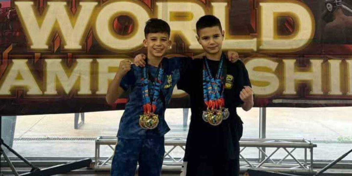 Вінничани завоювали сім медалей на чемпіонаті світу з кікбоксингу Вінничани завоювали сім медалей на чемпіонаті світу з кікбоксингу