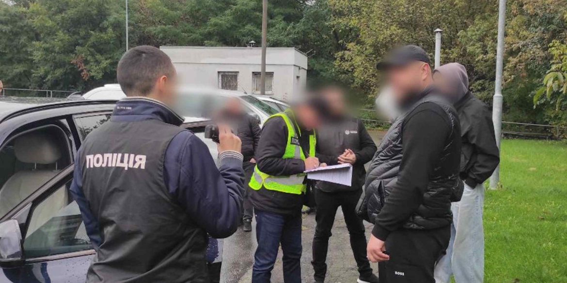 Вінничанин пообіцяв військовому за 18 тис. доларів оформити липову інвалідність