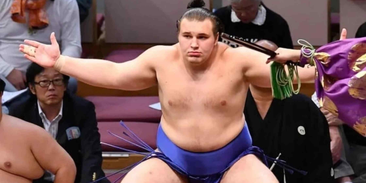 Вінничанин у рекордні строки здобув найвищий титул у японському сумо