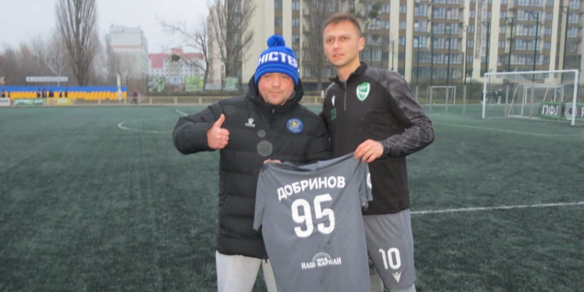 Вінницька «Нива» провела яскравий матч проти команди колишніх зірок футболу