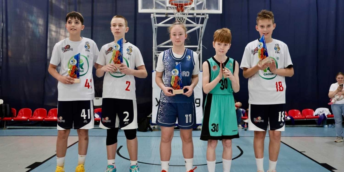 Вінницькі баскетболісти вибороли «срібло» на юнацькому чемпіонаті України в Ужгороді