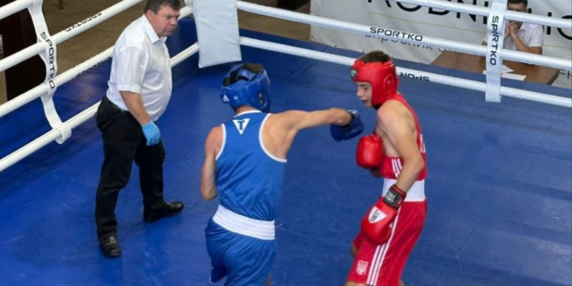 Вінницькі боксери привезли сім медалей з юніорського чемпіонату