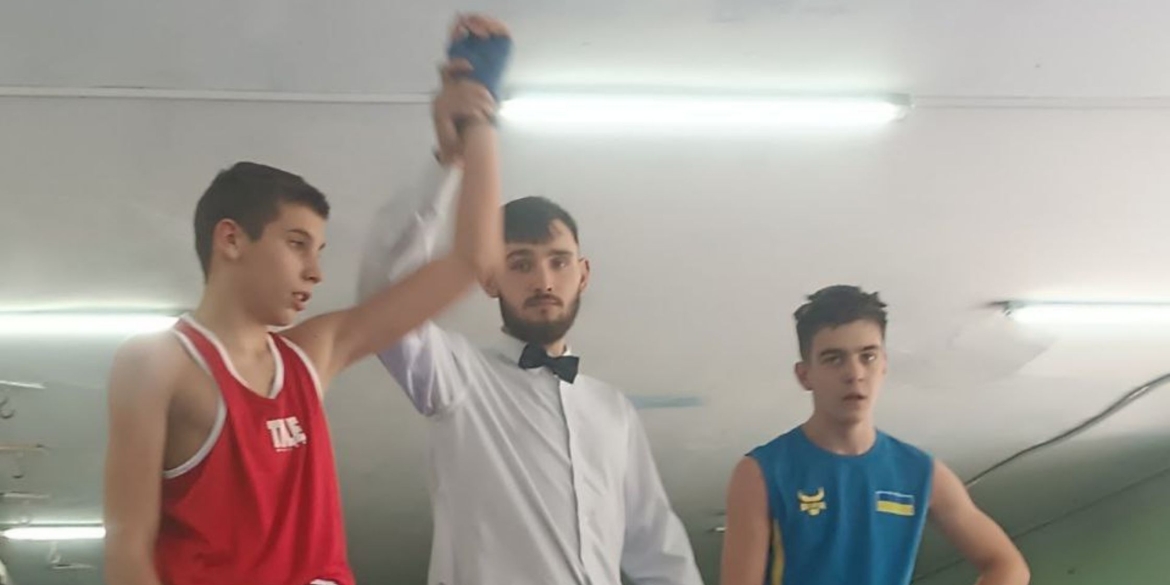 Вінницькі боксери завоювали 15 “золотих” медалей у Кам'янець-подільському