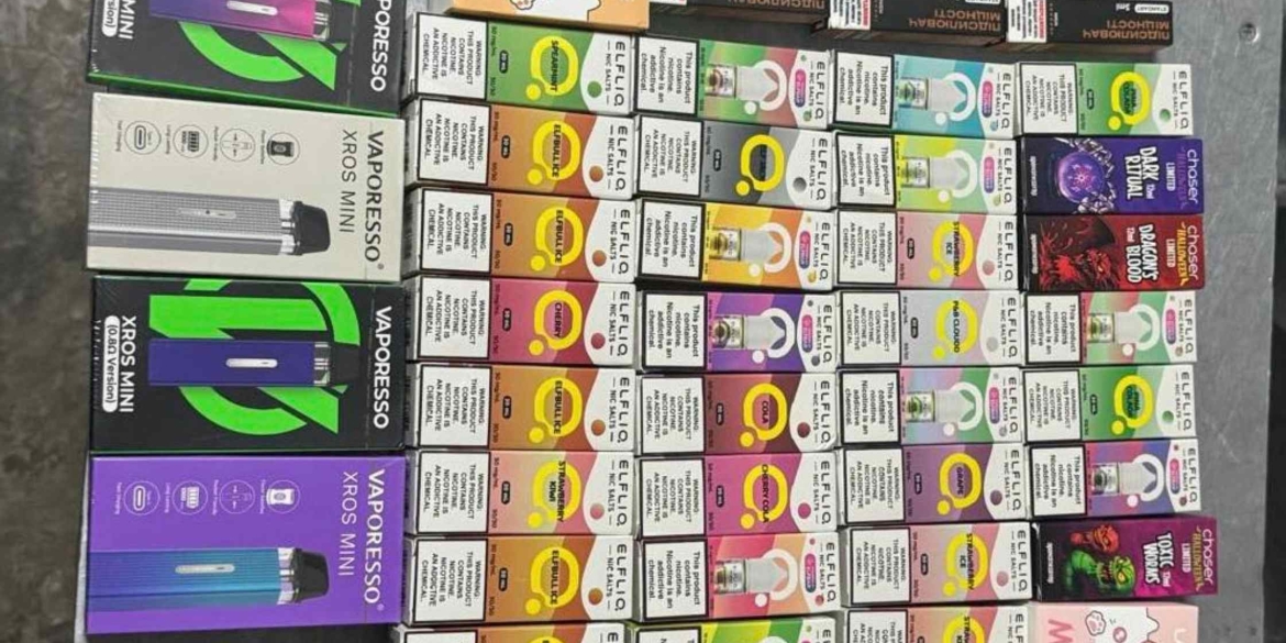 Вінницькі митники зупинили спробу вивезення рідини для електронних сигарет