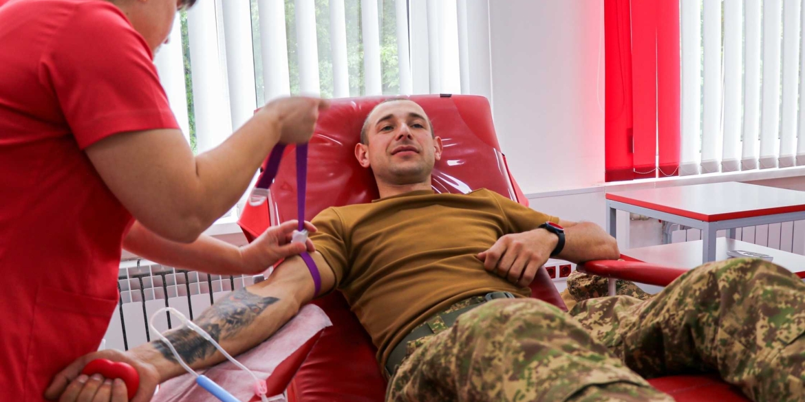 Вінницькі нацгвардійці стали донорами крові для поранених побратимів та цивільних