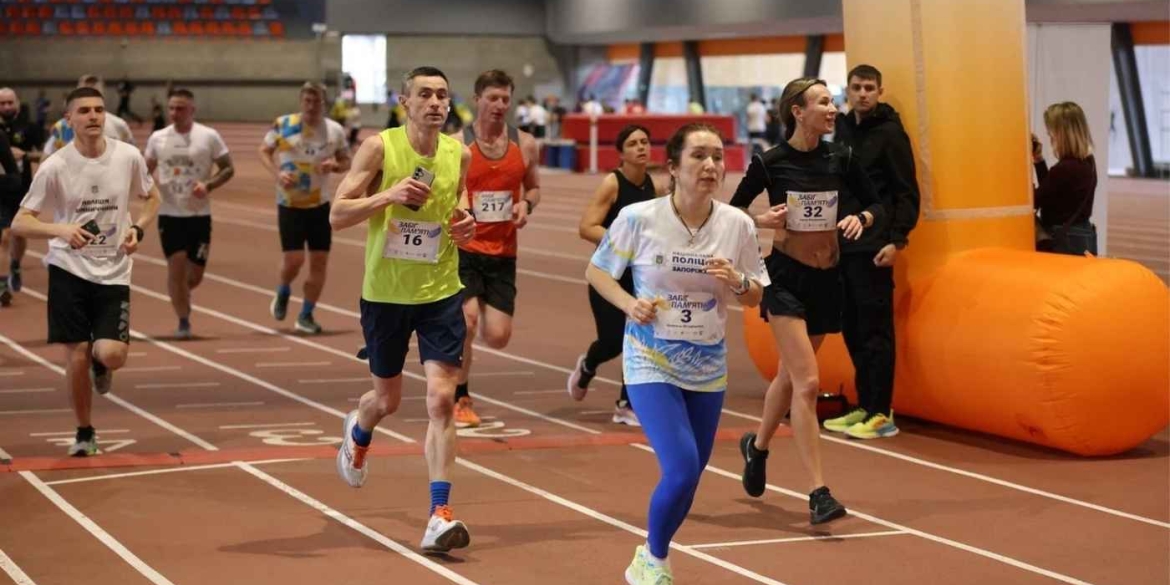 Вінницькі поліцейські долучилися до забігу на честь загиблих колег