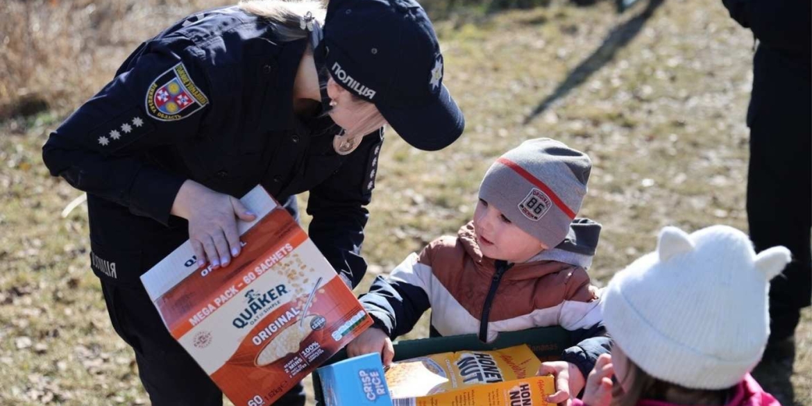 Вінницькі поліцейські потурбувались про дітей, які потребують особливої підтримки