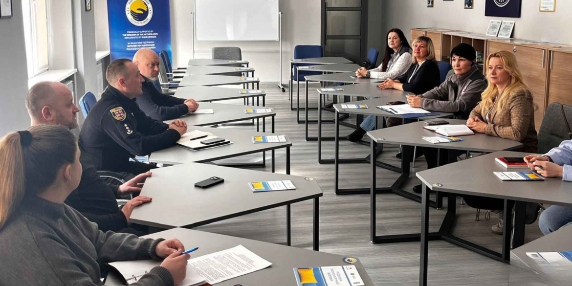 Вінницькі правоохоронці обговорили перспективи співпраці з Товариством Червоного Хреста