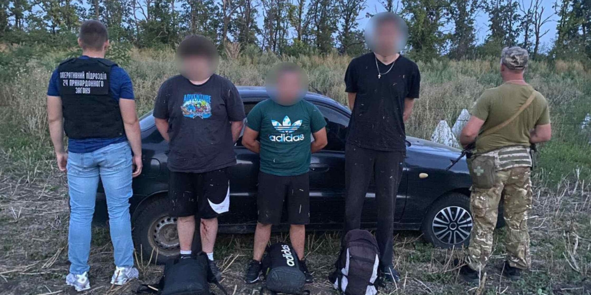 Вінницькі прикордонники зупинили порушників попереджувальними пострілами