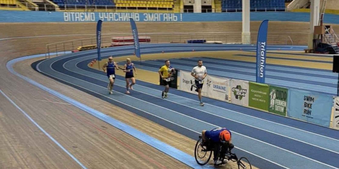 Вінницькі ветерани стали призерами чемпіонату України з тріатлону