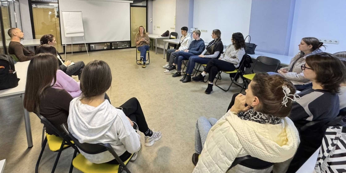 Вінницьку молодь запрошують дізнатися більше про свої права та можливість долучатися до змін