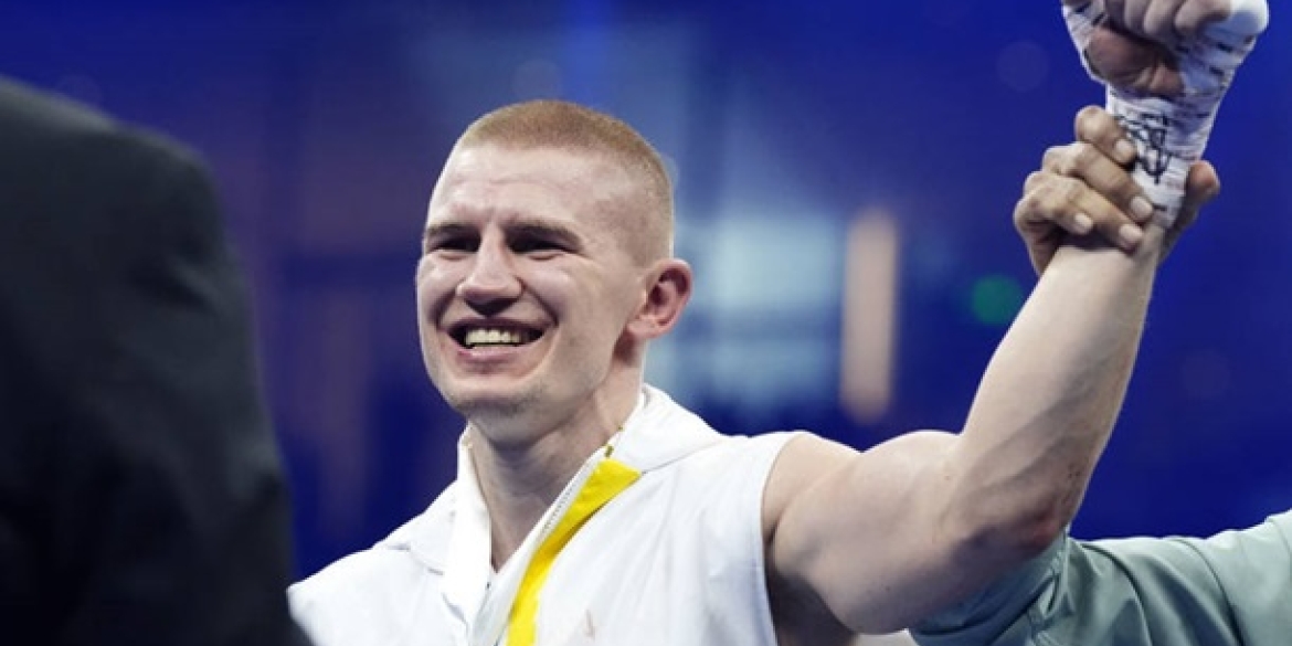 Вінницький боксер Сергій Богачук переміг американця Майкла Фокса