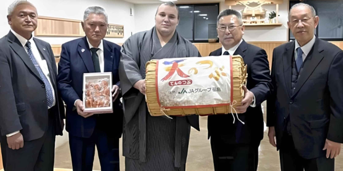 Вінницький сумоїст Аонішікі отримав тонну рису за перемогу на Hatsu Basho