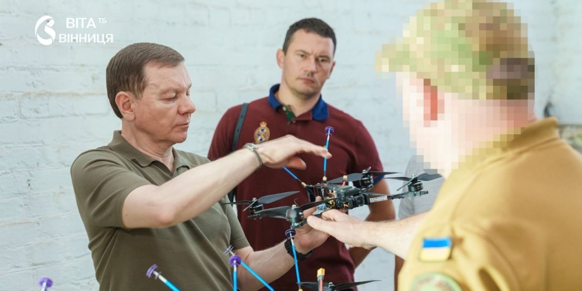 Вінниця передала нацгвардійцям 100 FPV-дронів та дрони-перехоплювачі