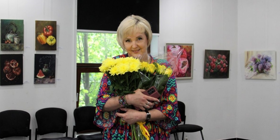Військова Наталія Жижко представила у Вінниці виставку власних картин