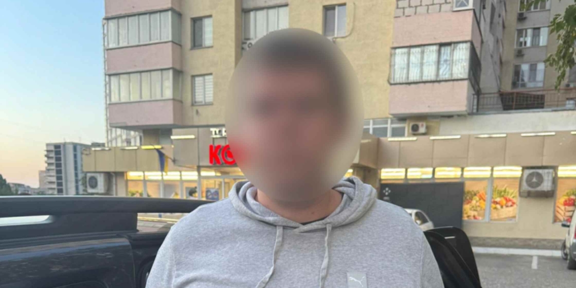 Вкрав у Вінниці гроші та ноутбук товариша й втік до Одеси