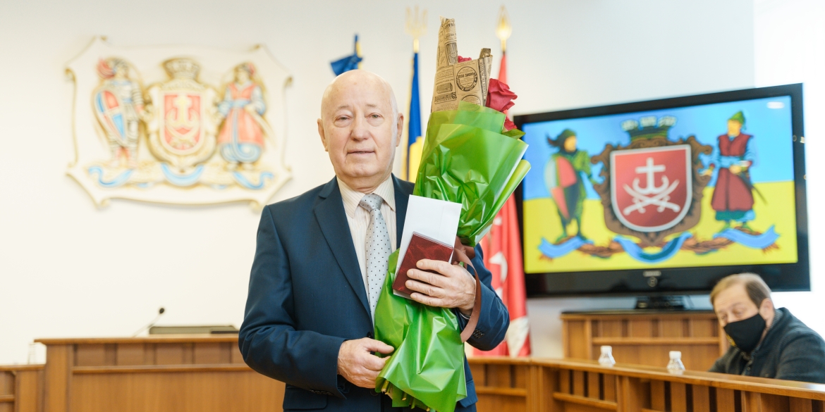 Володимиру Васільєву вручили медаль “За вагомий внесок у розвиток Вінниці”