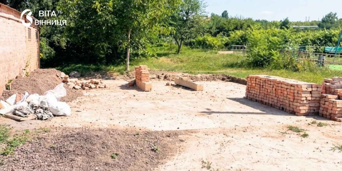 Виконавча служба змусила власника демонтувати незаконний гараж у Вінниці