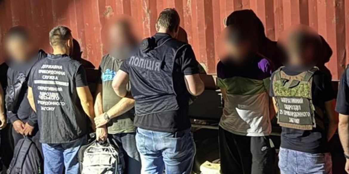 Викрили корупційну схему на Вінниччині - підозрюваний переправляв призовників до Молдови