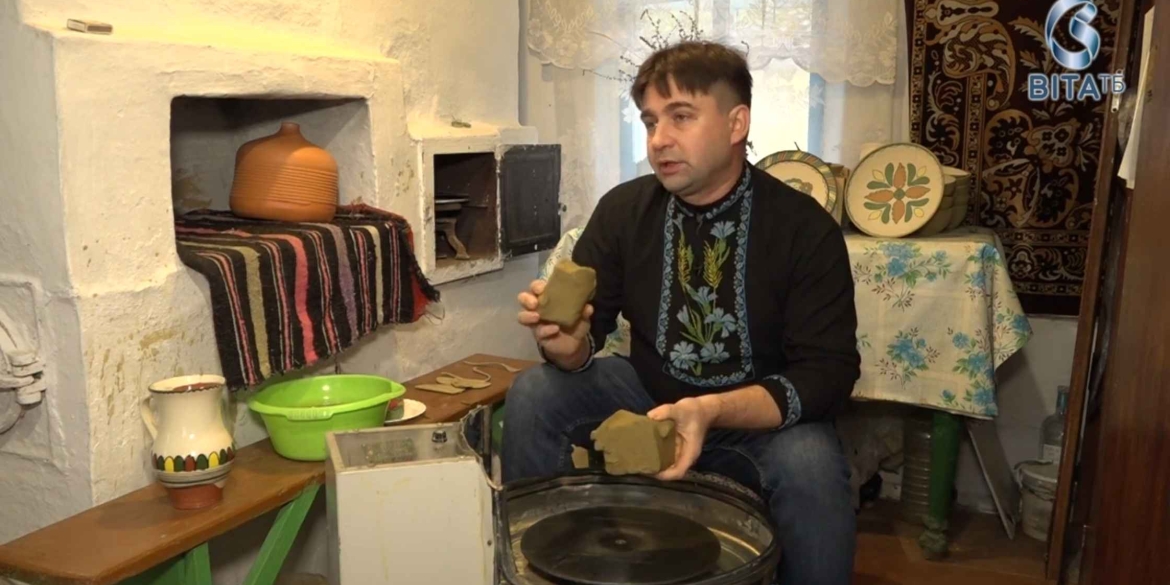Як на Вінниччині відновлюють традиції орнаментального розпису Барської кераміки