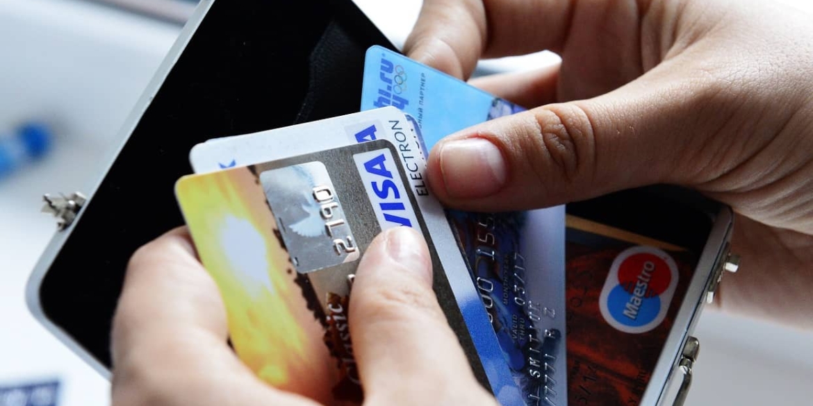 Як вберегти банківську картку та не стати жертвою шахраїв поради вінничанам 