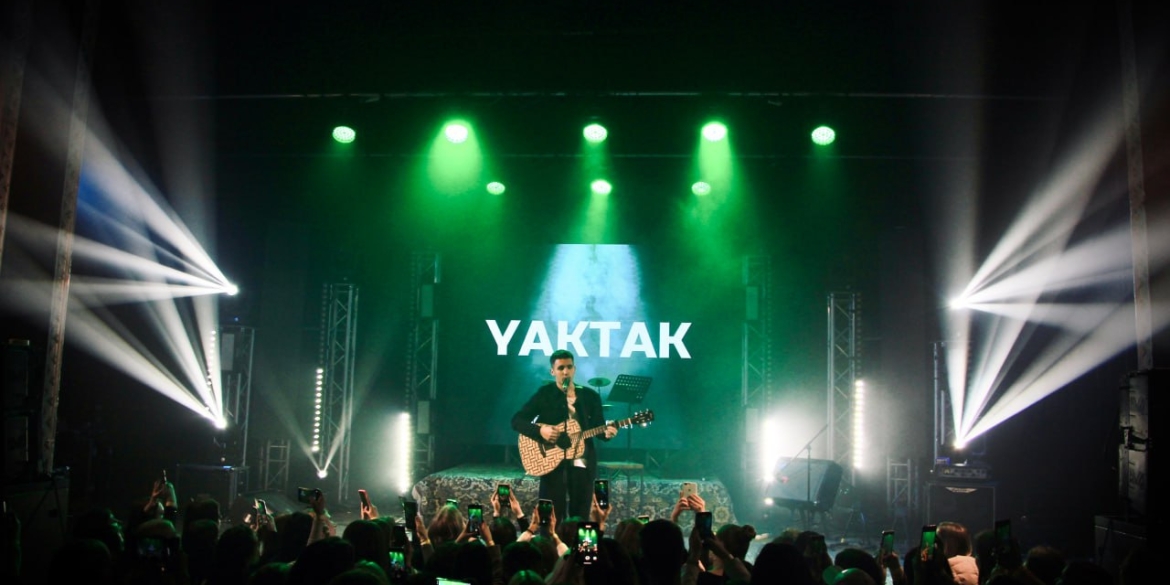 YAKTAK із суперхітами і двома концертами у неділю у Вінниці! «Порічка» і «Чекає вдома» заспіваємо разом!