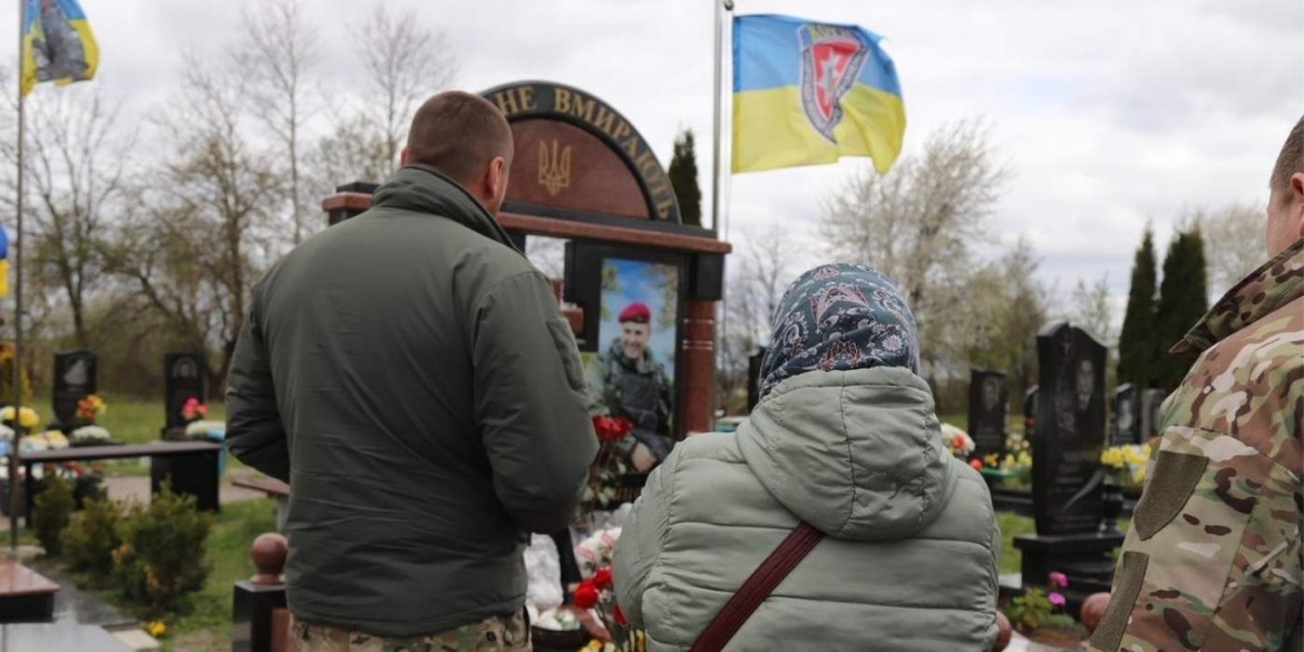 Йому мало виповнитися 44 на Вінниччині вшанували пам’ять легендарного полковника КОРДу