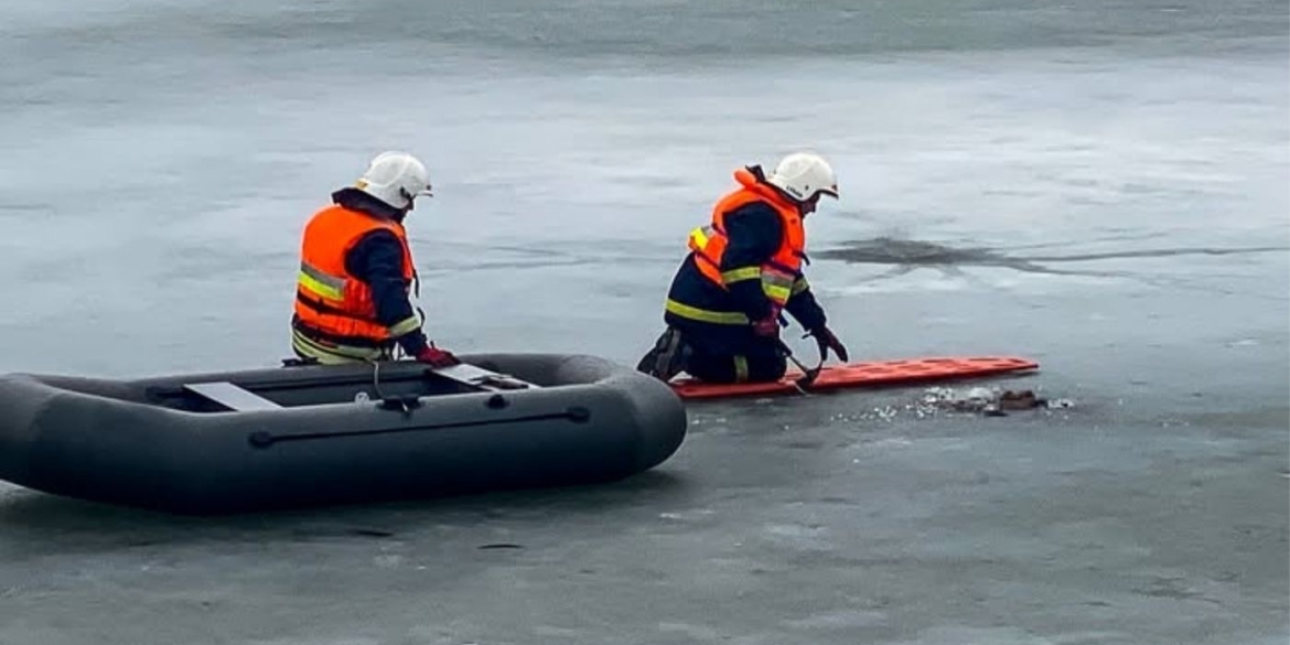 З-під криги на Вінниччині дістали тіло 53-річного потопельника