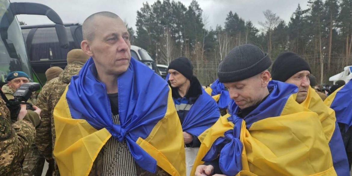 З російського полону звільнили 200 українців