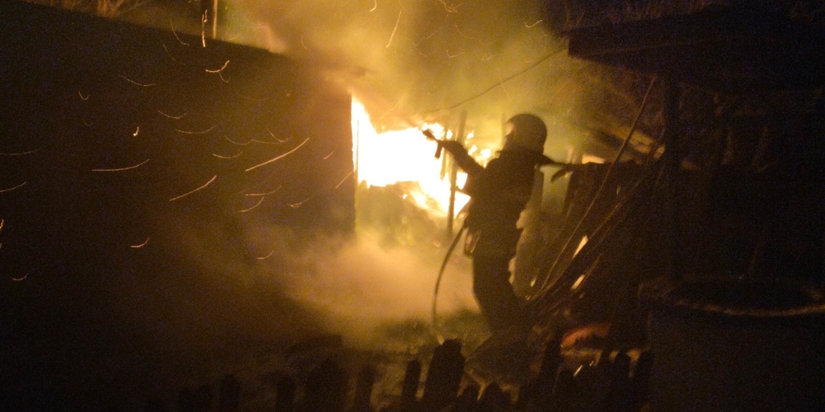 За добу на Вінниччині сталися пожежі у чотирьох приватних будинках