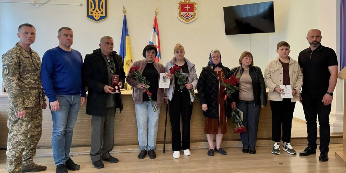 Захисників з Бершадської громади нагородили державними нагородами – посмертно