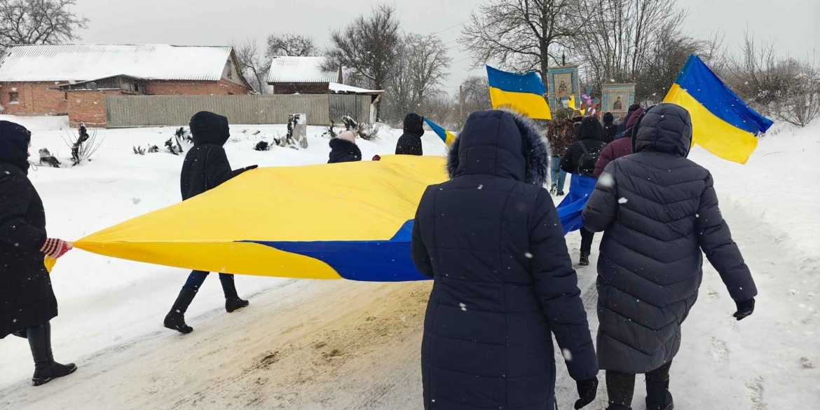 Життя обірвала важка хвороба Райгородська громада проводжала в останній путь захисника