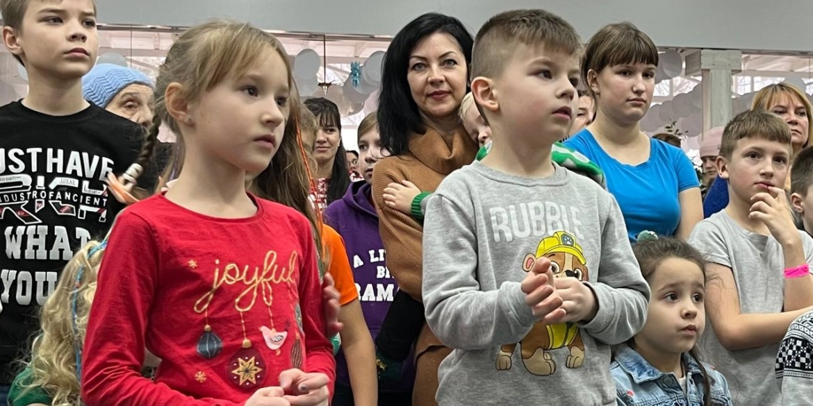 Зі святом привітали маленьких луганчан, які переїхали на Вінниччину