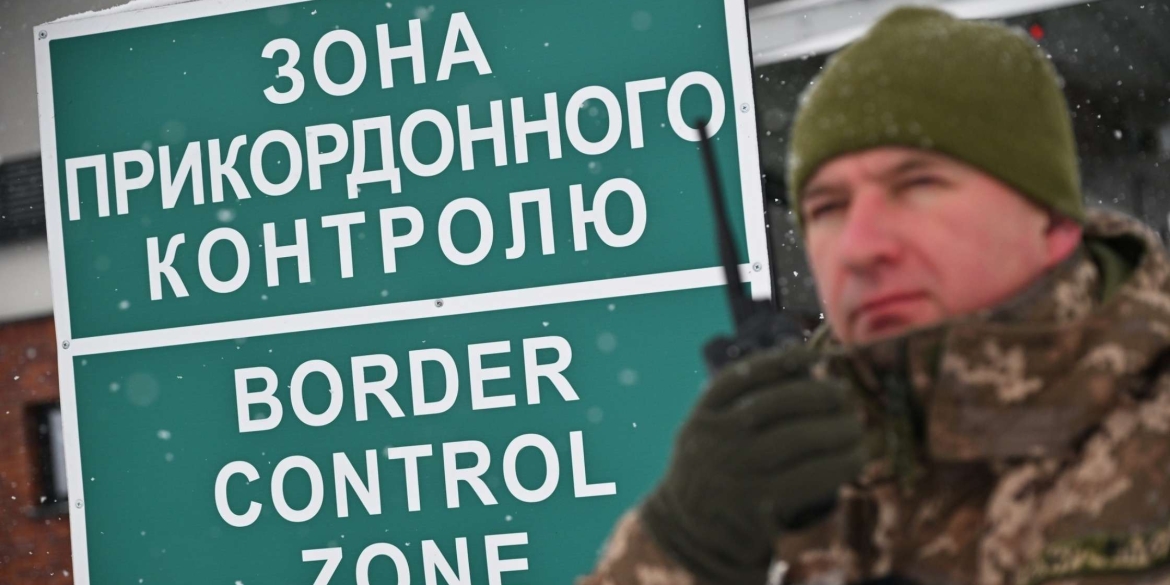 Зупинили пропуск на кордоні через збій митних баз Молдови