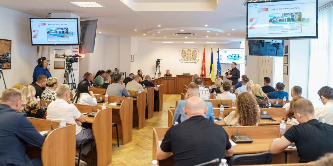 Звіт, статут, підтримка військових підсумки чергової сесії Вінницької міськради