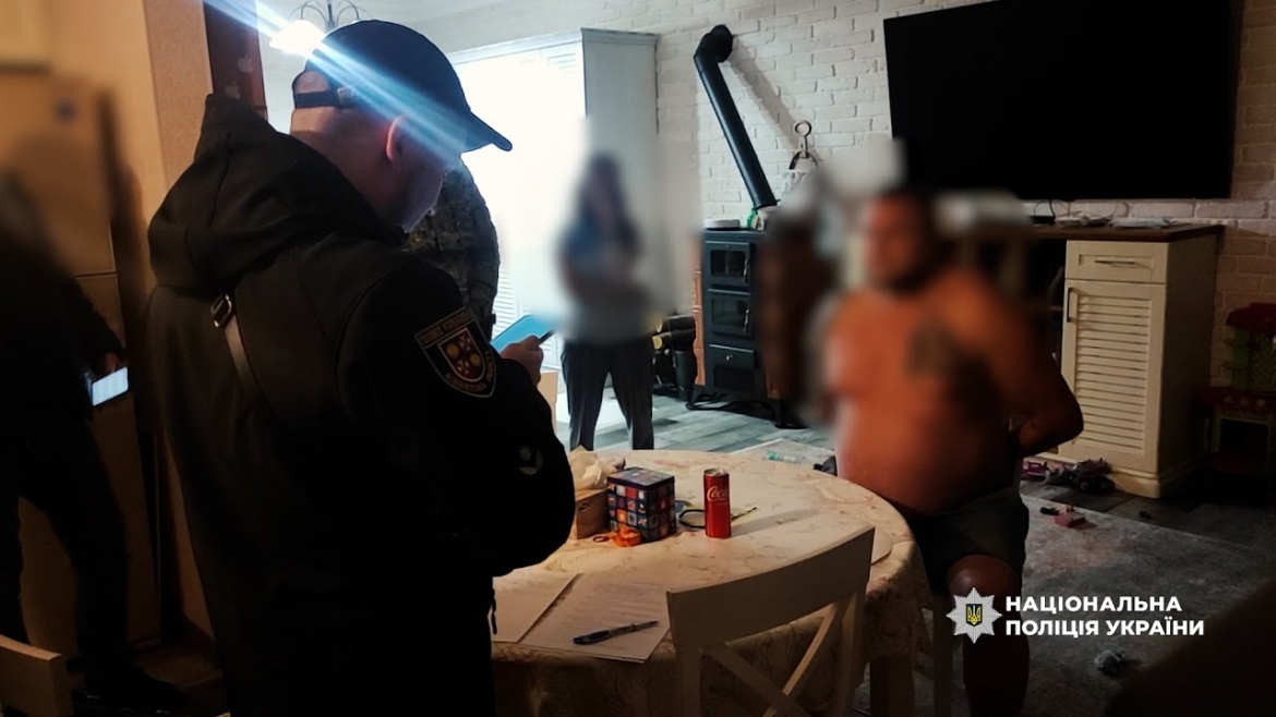 Embedded thumbnail for З вінницької підприємиці намагались вибити 200 тис. доларів надуманого боргу